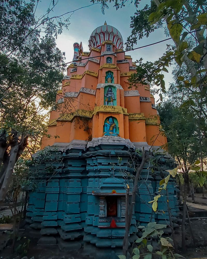 Hemadpanthi Architecture