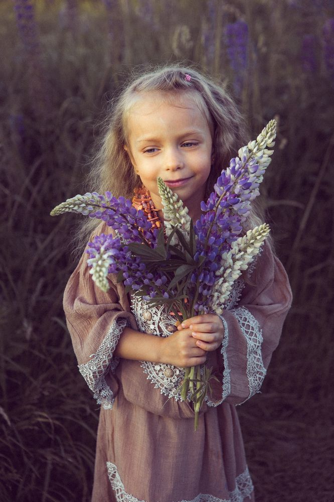 Летним вечером в деревне.