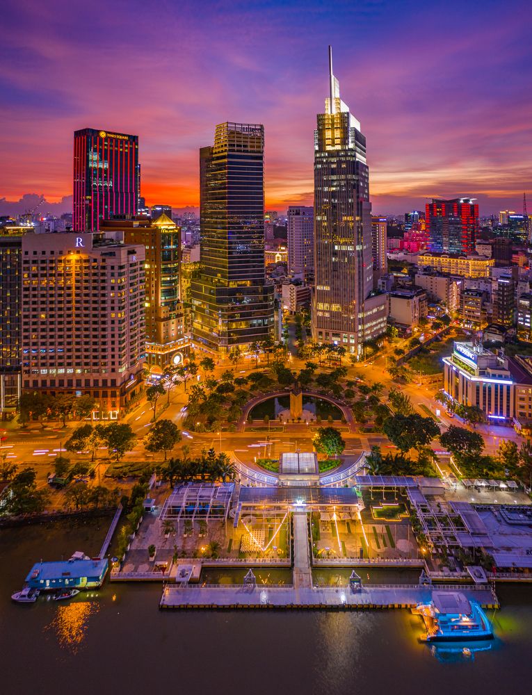 Photograph by Lê Thiện