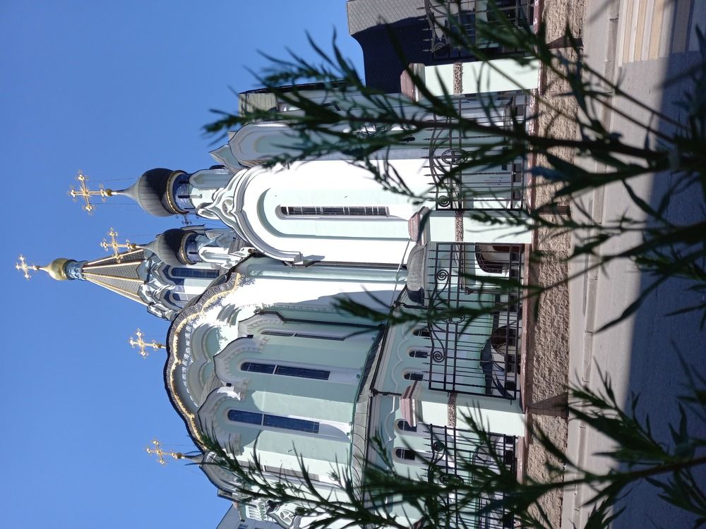 Храм