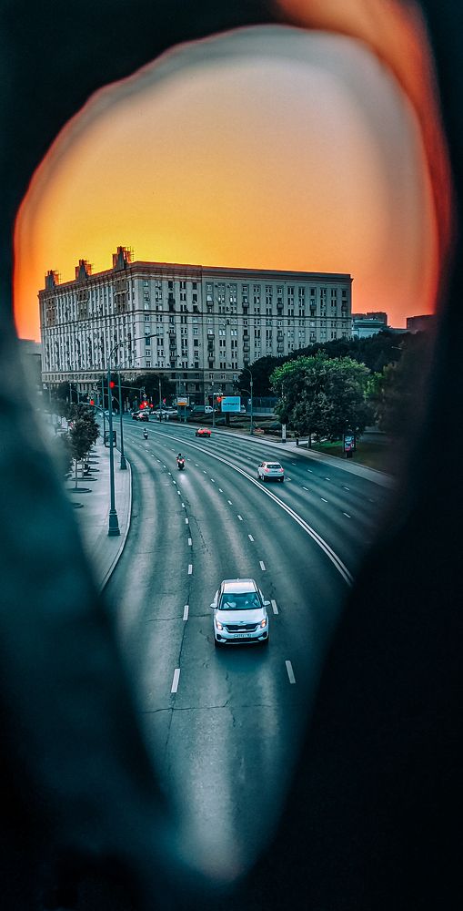 Подглядываю за красотой городского заката