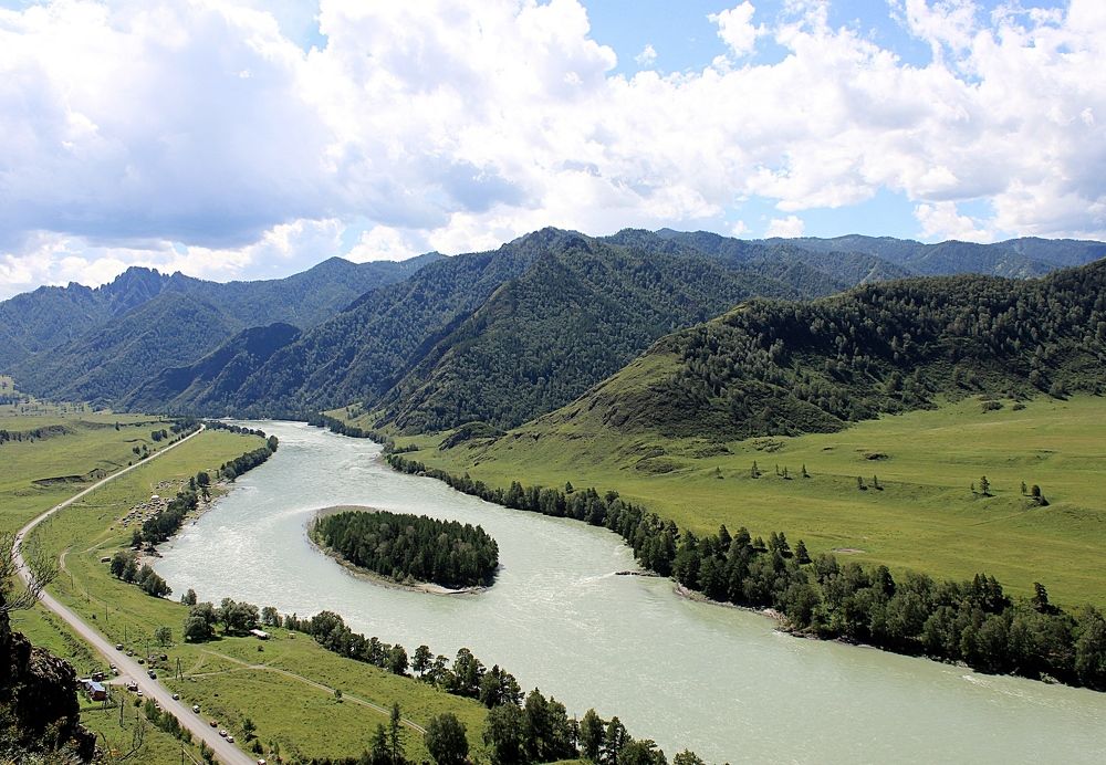 Изумрудная река Катунь