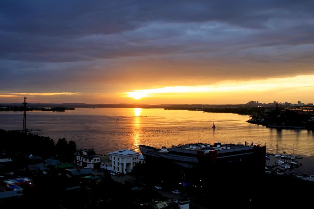 Набережная Екатеринбурга.