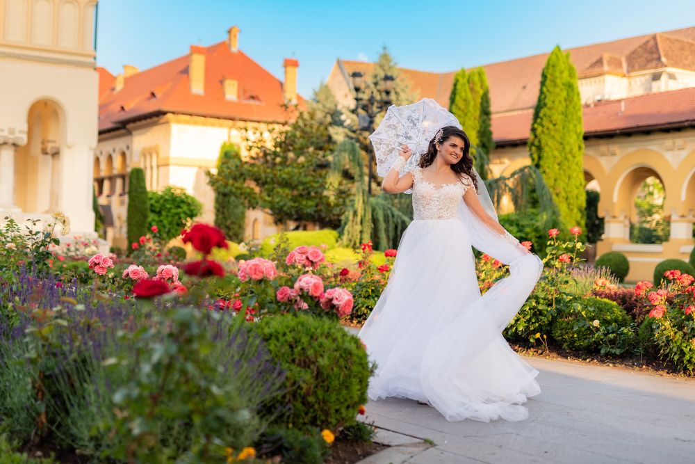 Photograph by Cristian Brancu