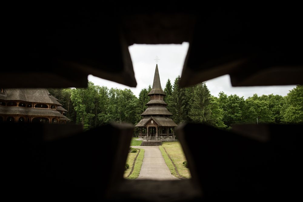 Photograph by Ania Ciolacu