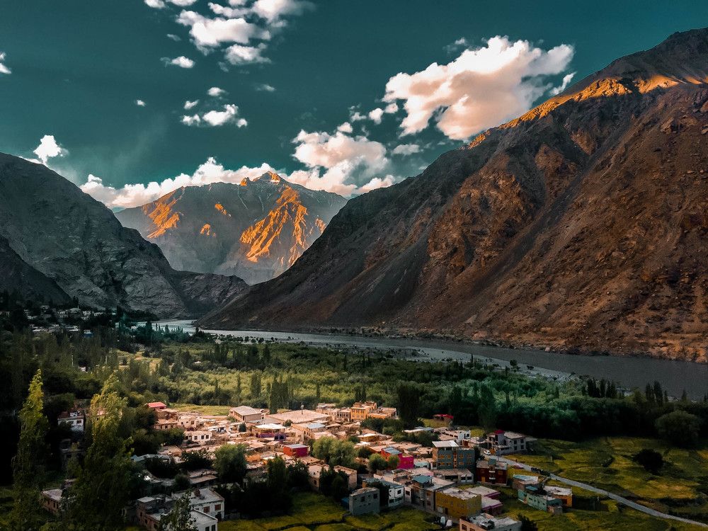 Golden hour at Valley.