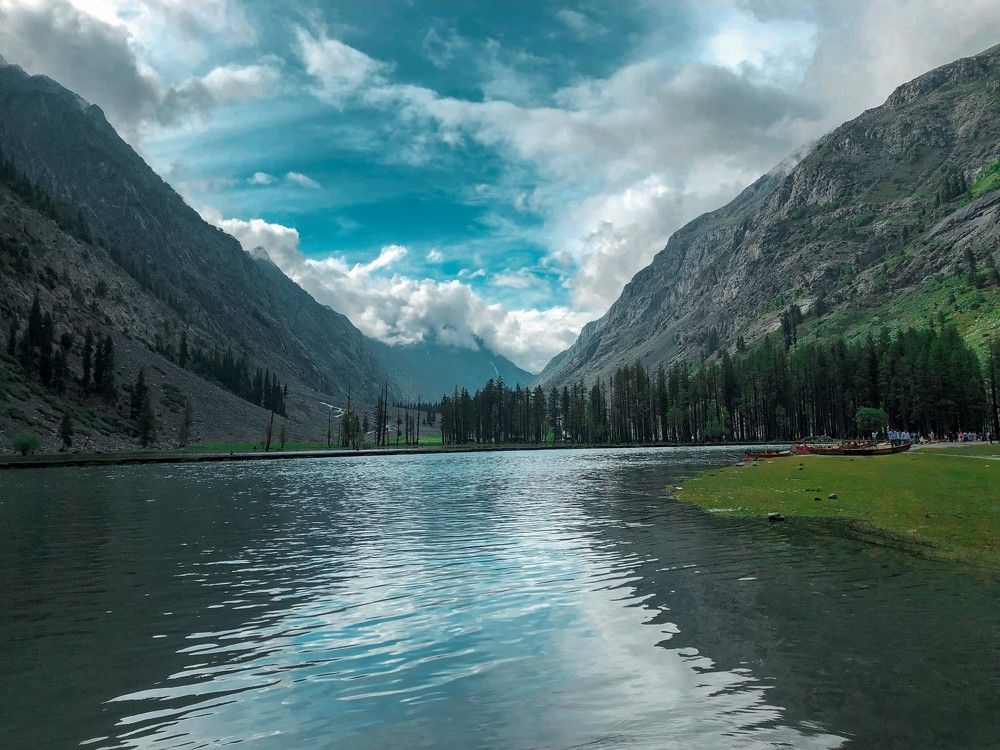 Mahudand Lake.