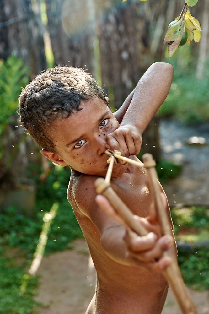 Don't move or shoot.