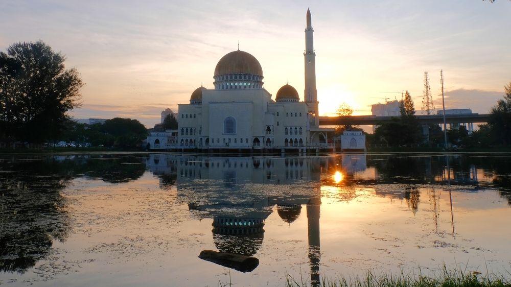 Photograph by Vuong Nguyen