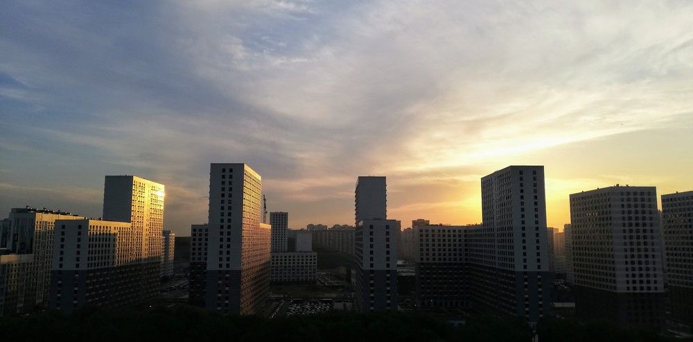 Рассвет в городе