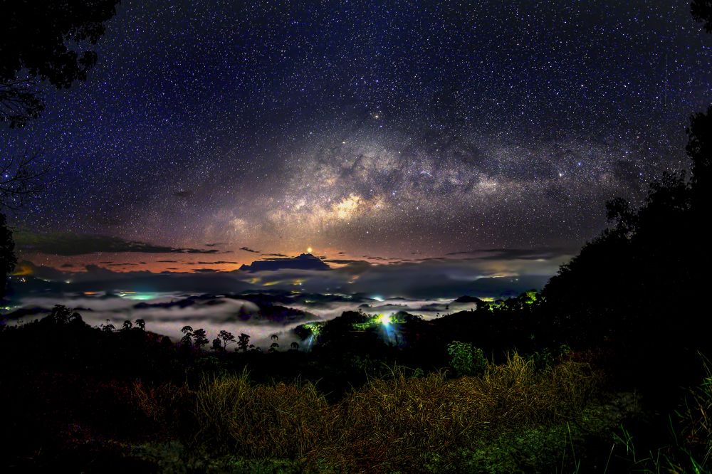 Milkyway over Mount Kinabalu