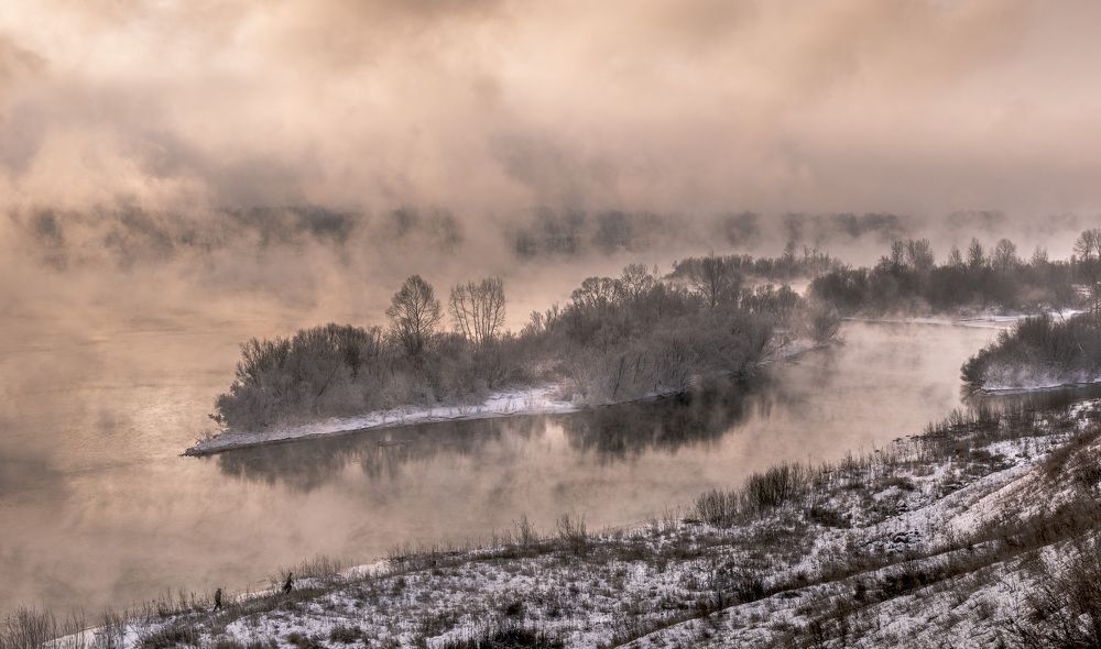 "Суровый край".