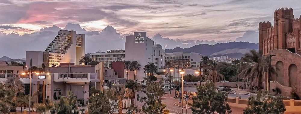 Эйлат на закате дня.