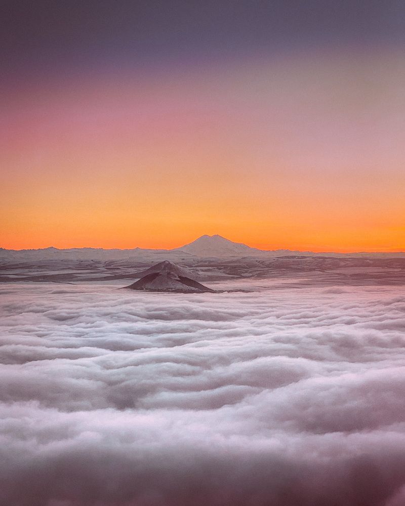 Эльбрус в закате