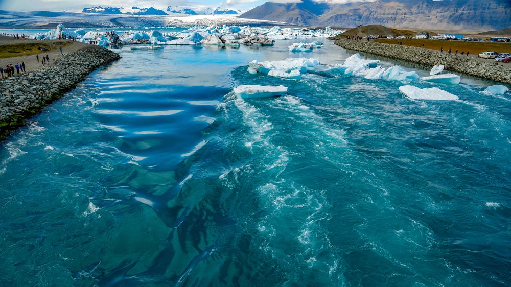 Photograph by Farrukh Siddiqi