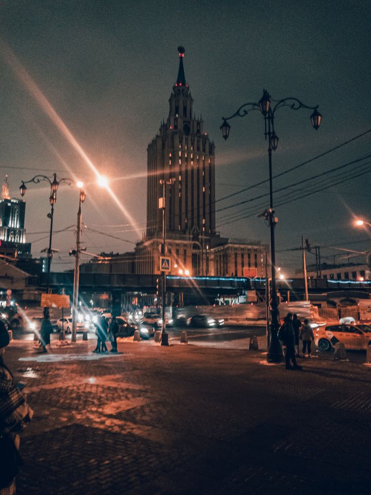 Вечерняя Москва