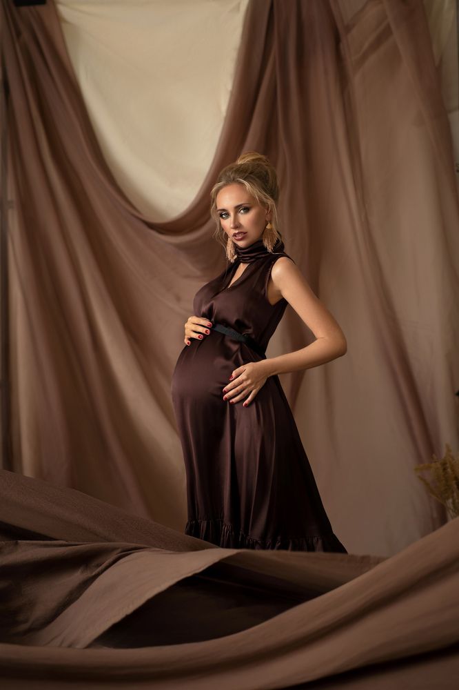 Девушка в шоколадном