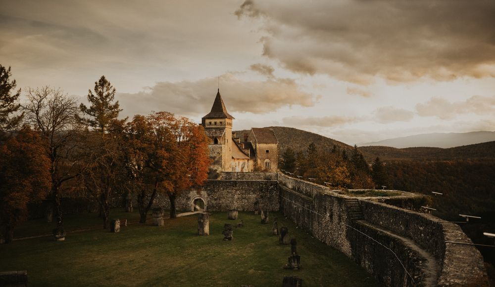 Ostrožac Castle