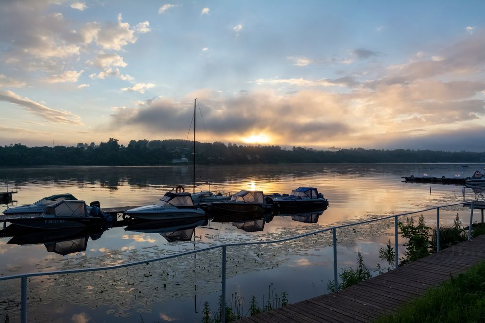 вечер на Волге