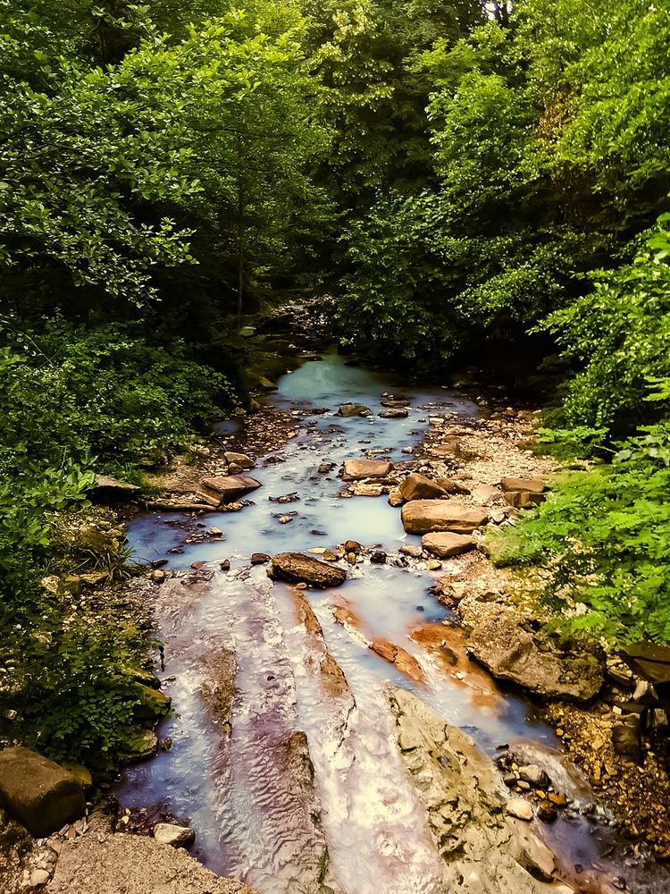 Река Агура -  Белая река.