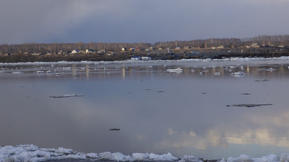 Ледоход на Томи