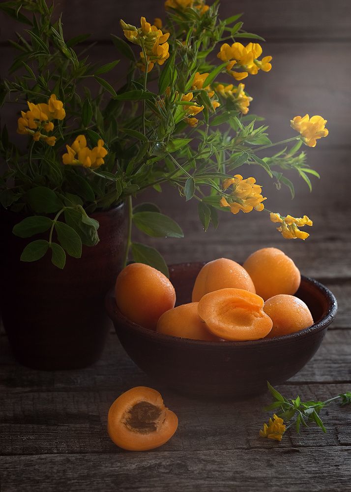 С абрикосами