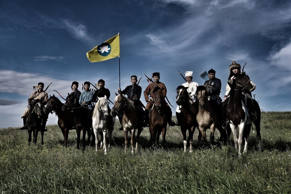 Конные лучники