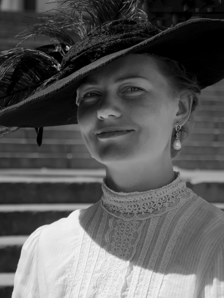 С жемчужной серёжкой