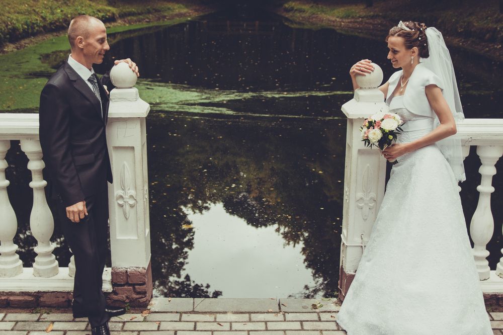 В метре друг от друга