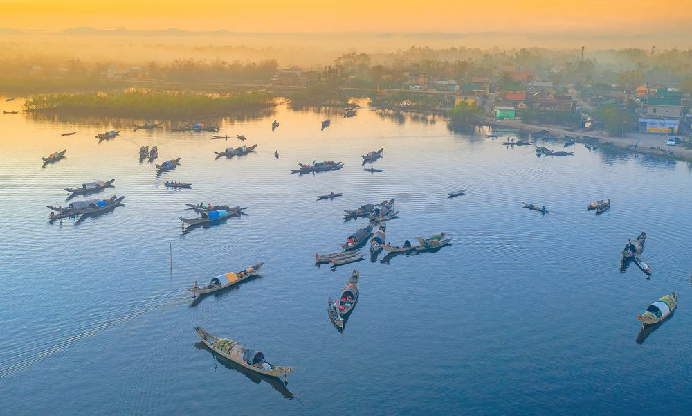 Photograph by Linh Hà Vũ