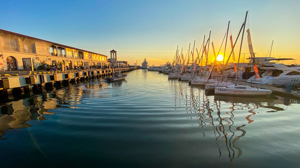 Photograph by Yuliya Khramova