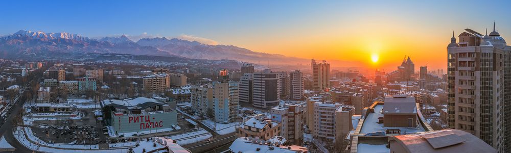 Allphotokz NurlyTau 20090309 5967 5DM2 35