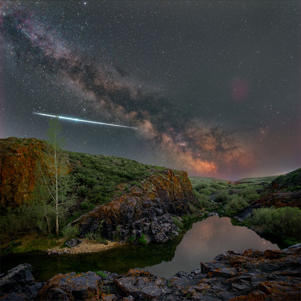 Фотография автора Евгений Бондарь