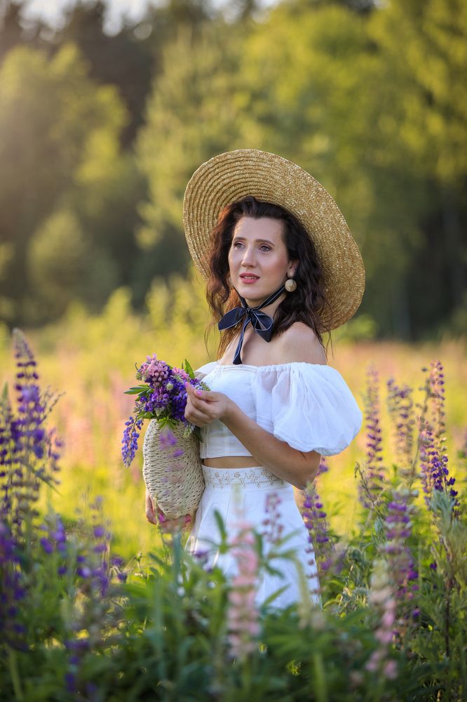 В цветочном поле