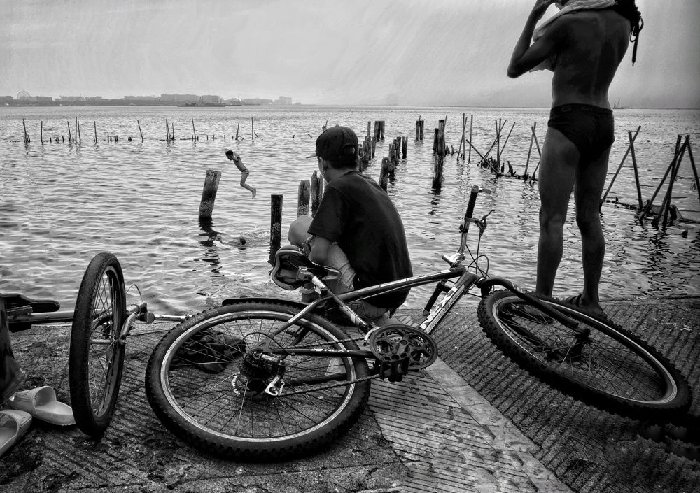 Photograph by Alexander Villegas