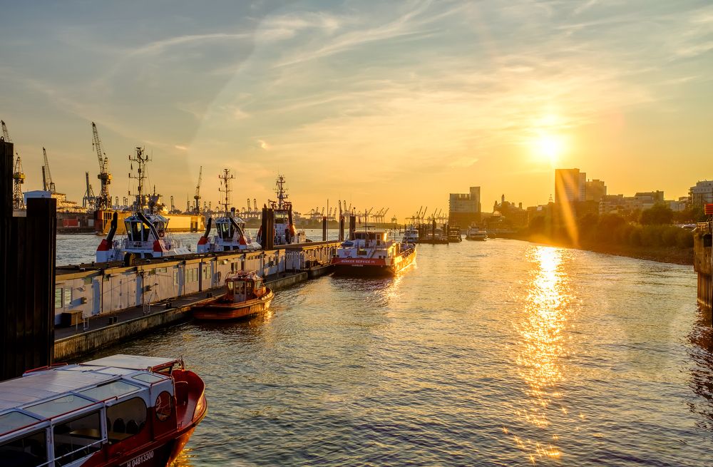 Hamburg Hafen Sunset