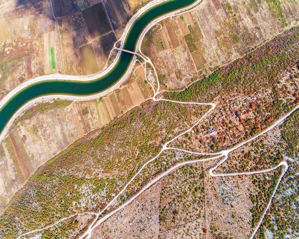 Photograph by Aleksei Kazakov