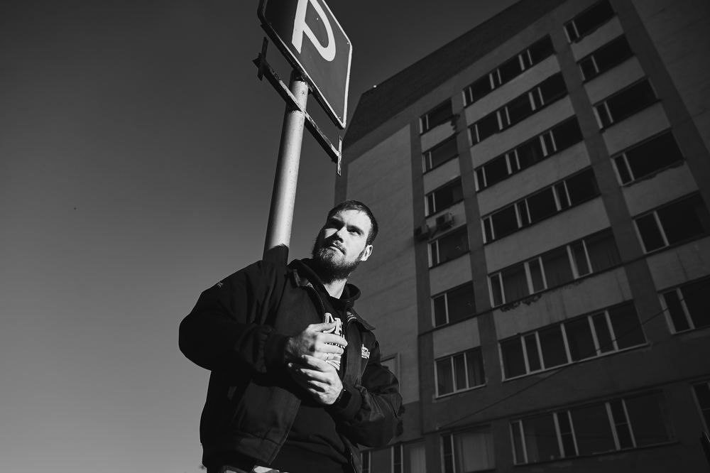 Припарковался