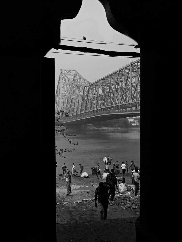 Framing Howrah Bridge