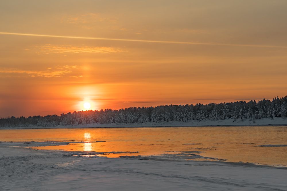 Закат на Енисее.