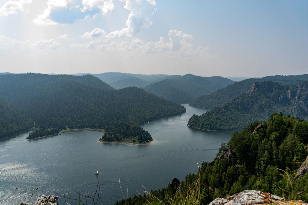 Над пропастью.