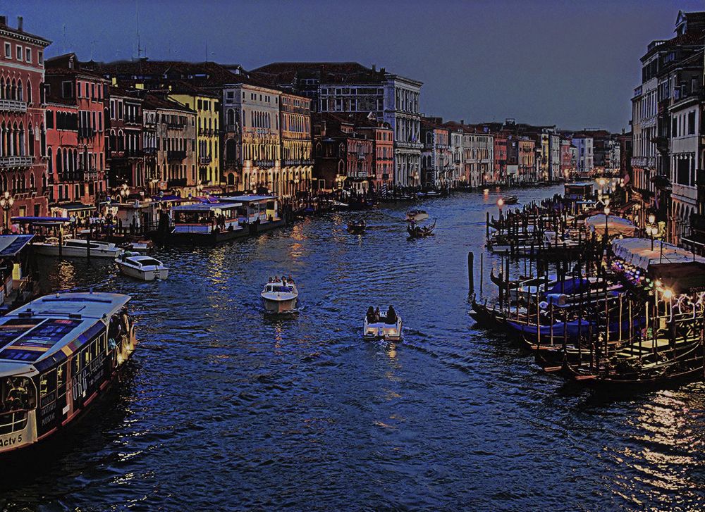 Фотография автора Eduardo Gavazzi