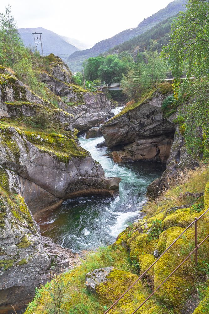 Горный поток