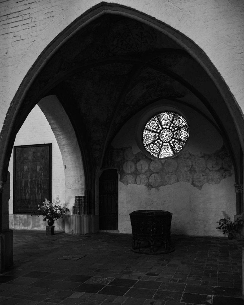 Photograph by Vahe Bazikyan