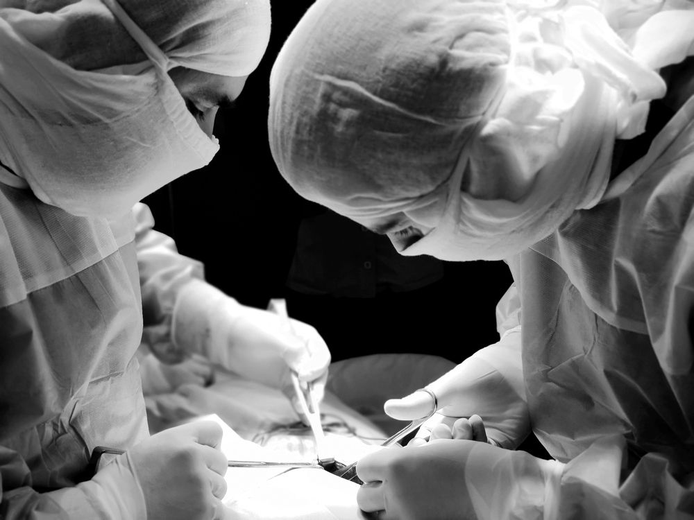 Работа в операционной.