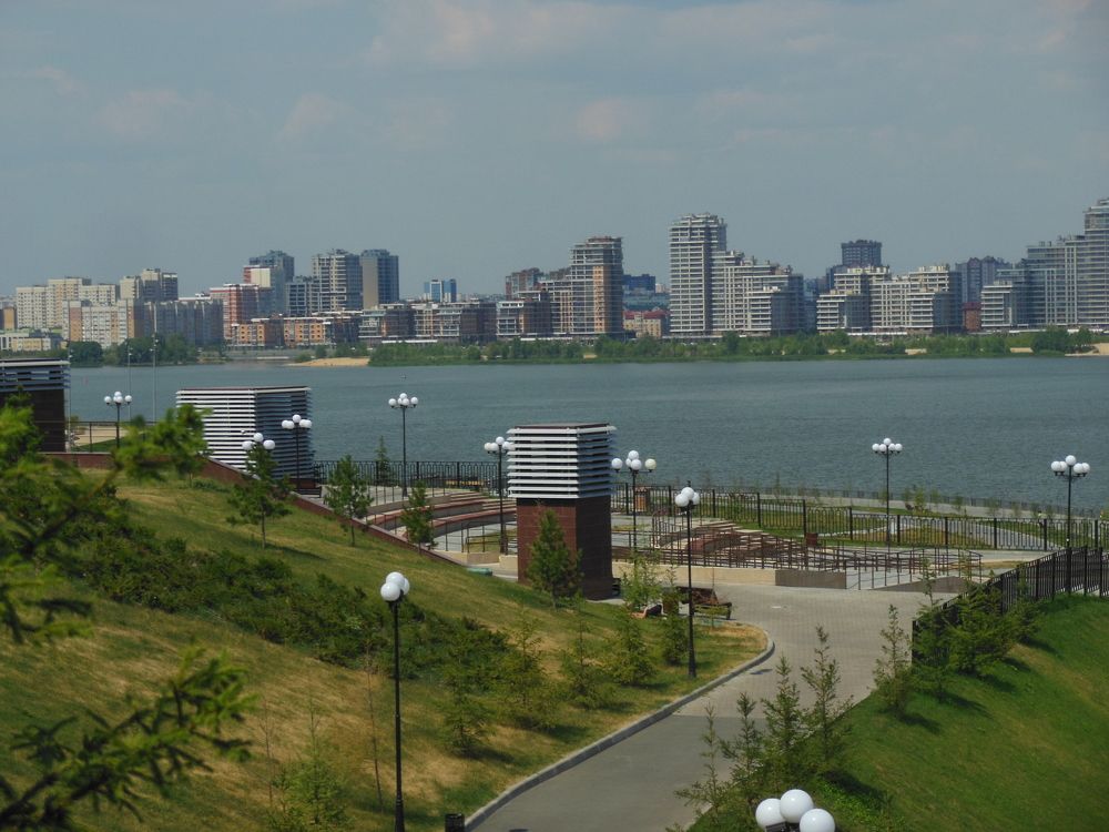 Вид на Казанку и новостройки