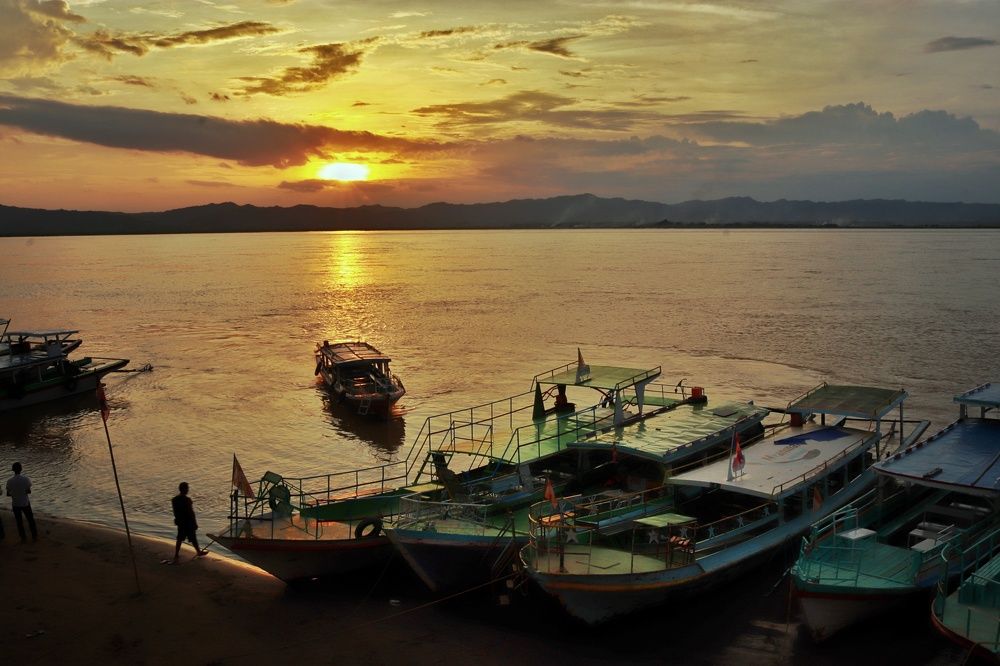 Photograph by Zaw Naing