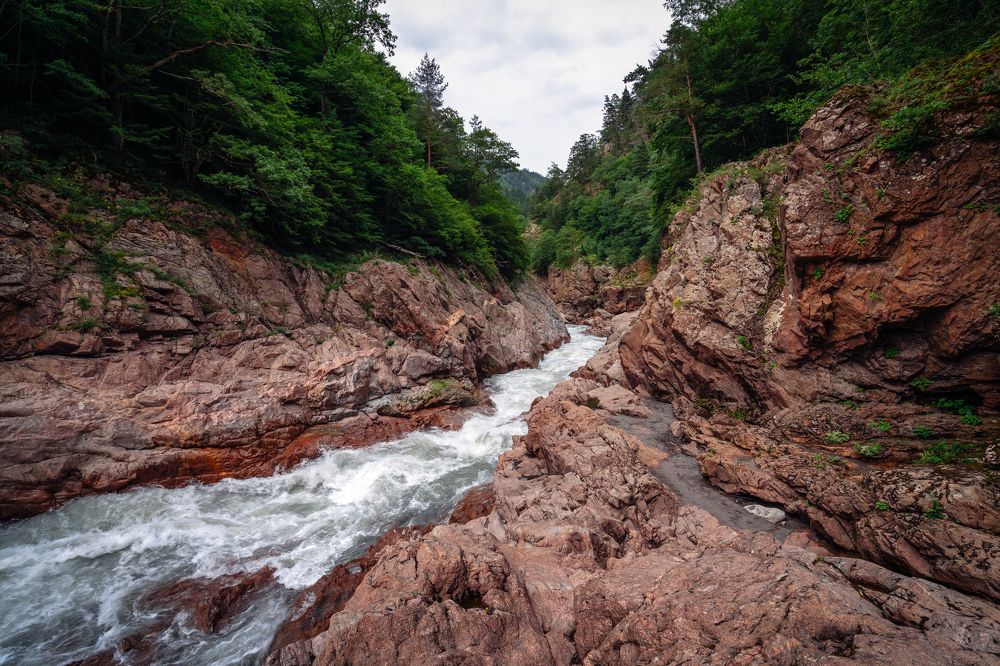 Гранитный каньон реки Белая, Адыгея