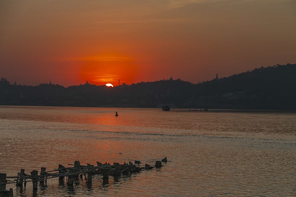 Фотография автора Pyii Zone Aung