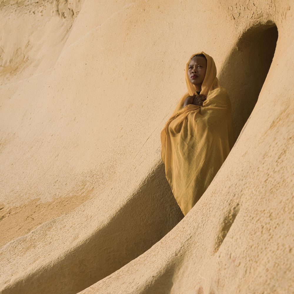 XHOSA IN YELLOW